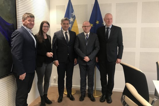 Predsjedavajući Predstavničkog doma Parlamentarne skupštine BiH dr. Denis Zvizdić razgovarao sa predsjednikom Grupe prijatelja BiH u Evropskom parlamentu i članovima Evropskog parlamenta iz Slovenije